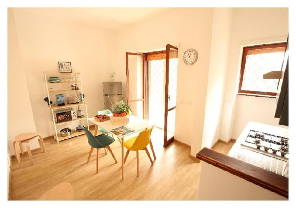 Cozy Coastal Gateway Daire Lido di Ostia Dış mekan fotoğraf